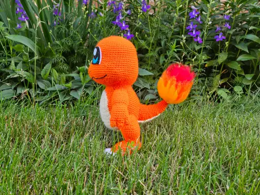 Finished Charmander side view